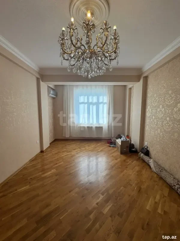 Satılır 2 otaqlı yeni tikili 70 m²