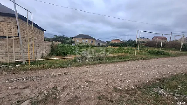 Satılır torpaq sahəsi — Quba