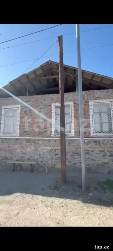 Satılır 2 otaqlı həyət evi 70 m²