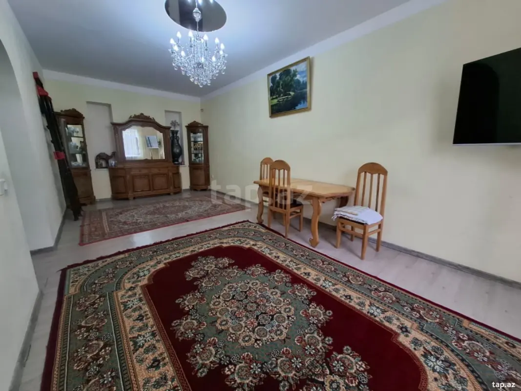 Satılır 5 otaqlı həyət evi 120 m²