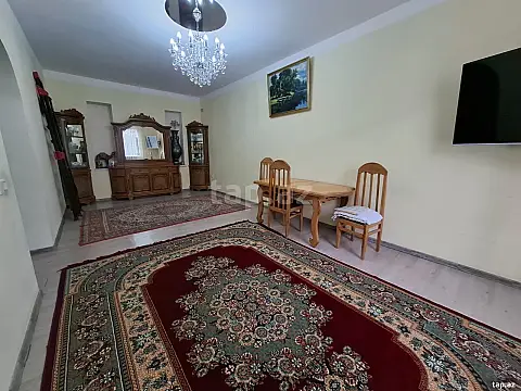 Satılır 5 otaqlı həyət evi 120 m² — Şəki 5 otaq 120.00 m²