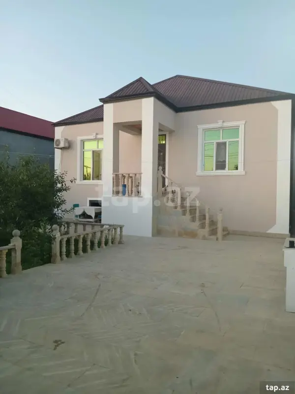 Satılır 3 otaqlı həyət evi 120 m²