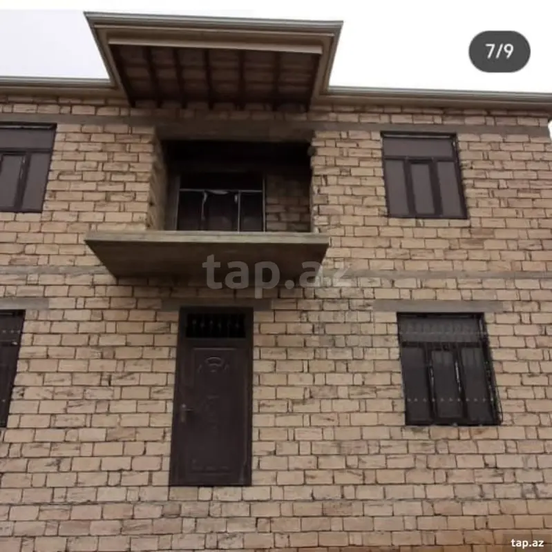 Satılır 5 otaqlı həyət evi 135 m²