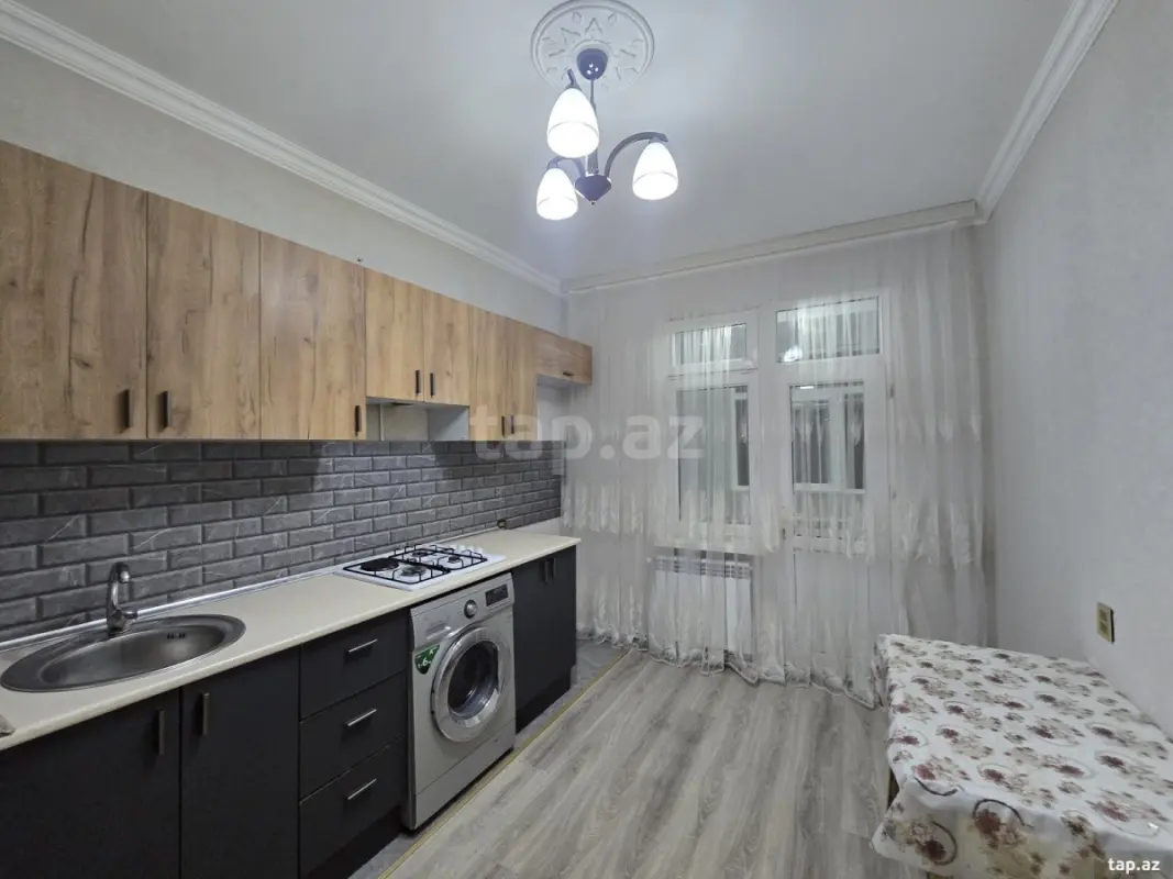 Satılır 3 otaqlı mənzil 72 m²