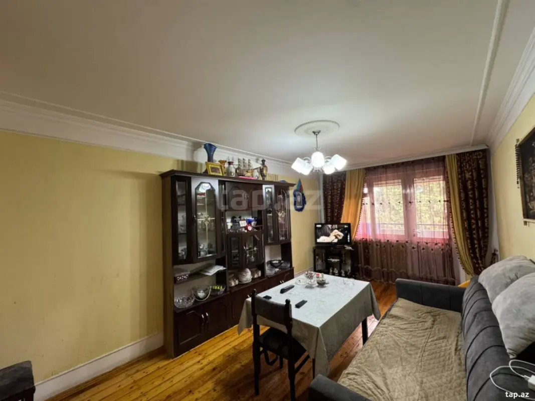 Satılır 3 otaqlı mənzil 64 m²