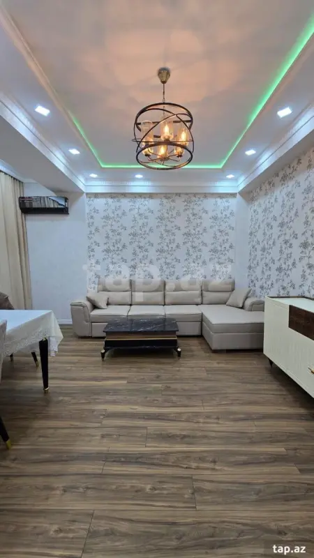 Satılır 3 otaqlı yeni tikili 70 m²