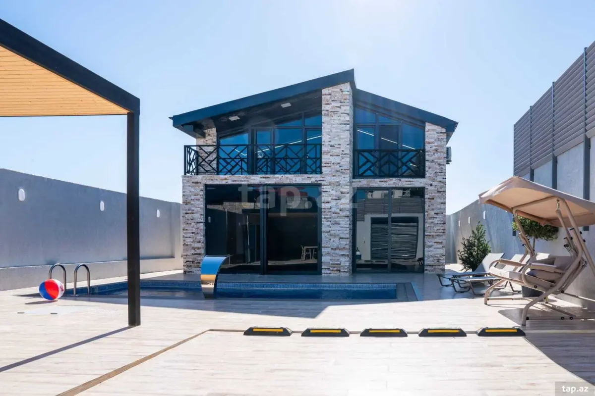 Satılır 5 otaqlı həyət evi 170 m²