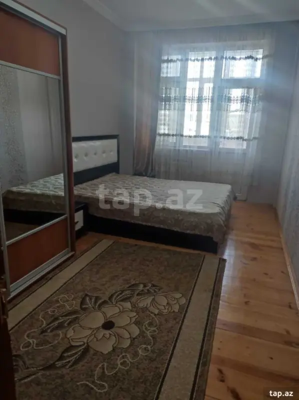 Kirayə verilir 3 otaqlı yeni tikili 110 m²