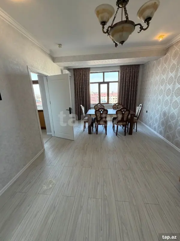 Kirayə verilir 3 otaqlı yeni tikili 75 m²