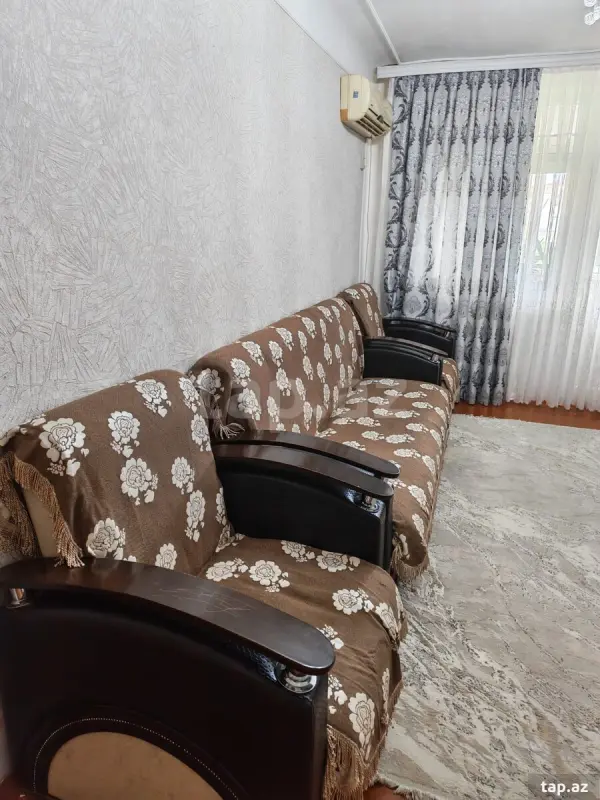 Satılır 2 otaqlı mənzil 45 m²