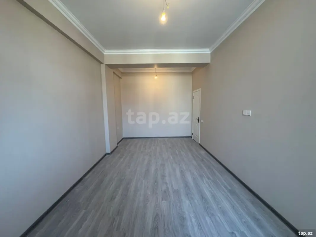Satılır 3 otaqlı yeni tikili 85 m²