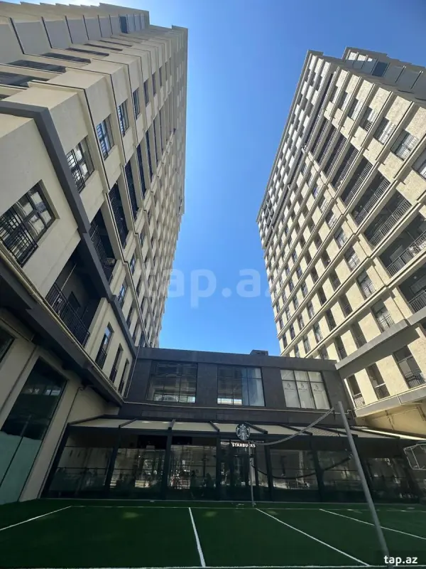 Satılır 4 otaqlı yeni tikili 176.5 m²