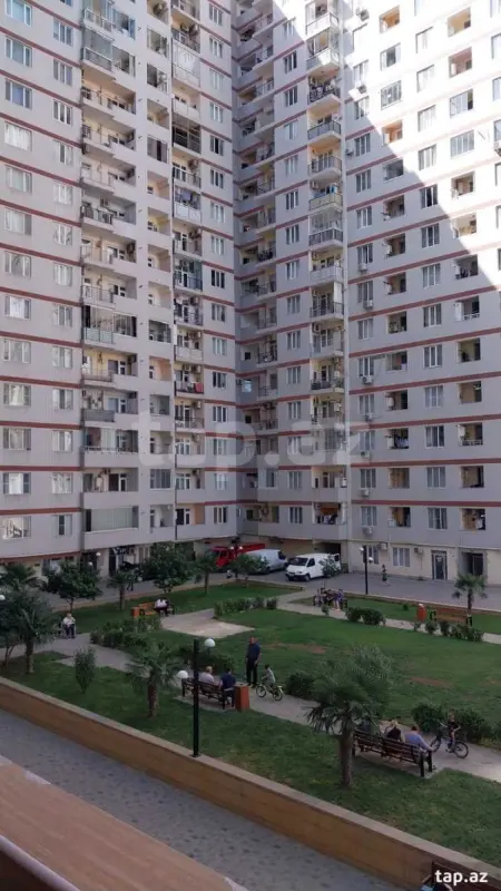 Satılır 3 otaqlı yeni tikili 140 m²