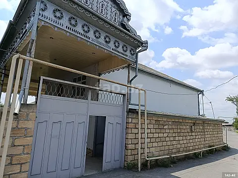 Kirayə verilir 3 otaqlı həyət evi 170 m² — Ağsu 3 otaq 170.00 m²
