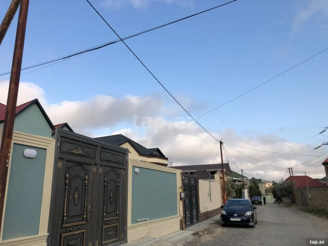 Satılır 4 otaqlı həyət evi 80 m²