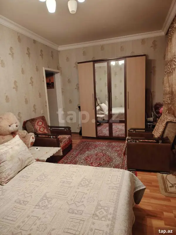 Satılır 1 otaqlı mənzil 42 m²
