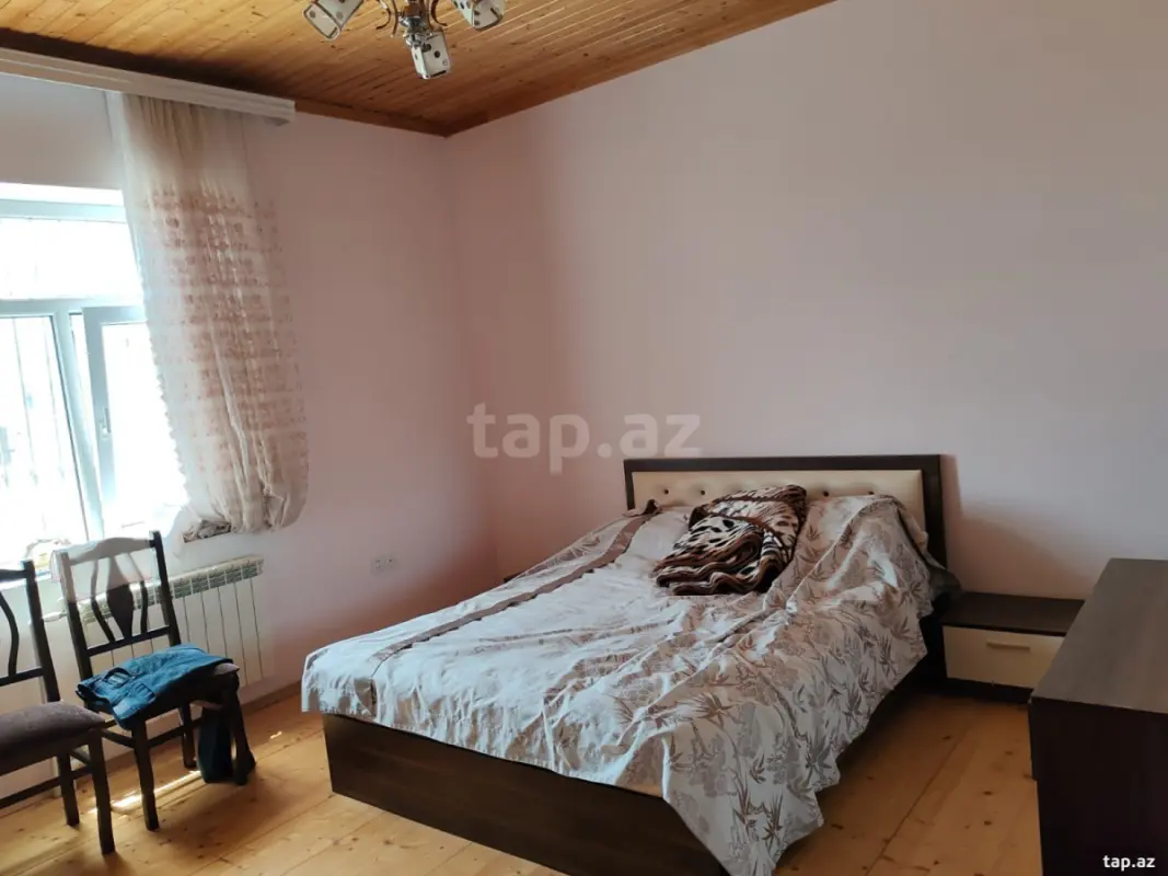 Kirayə verilir 5 otaqlı həyət evi 200 m²