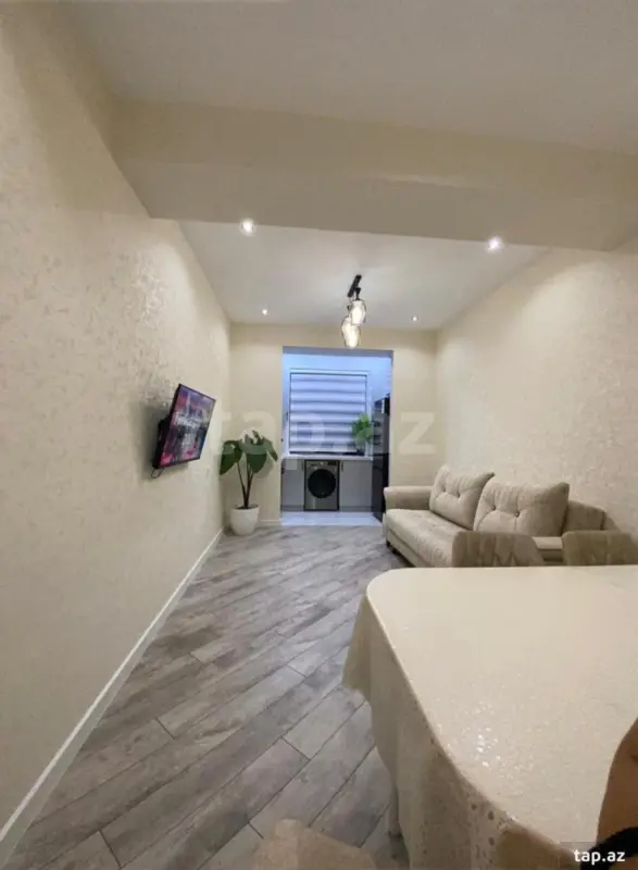 Kirayə verilir 2 otaqlı yeni tikili 60 m²