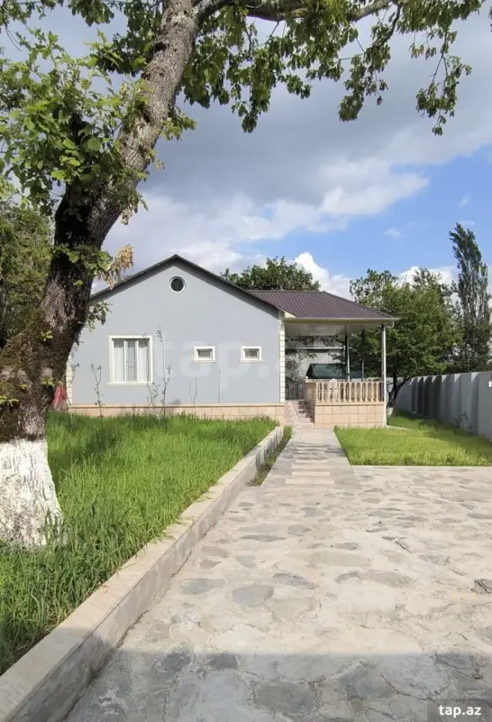 Kirayə verilir 3 otaqlı həyət evi 75 m²