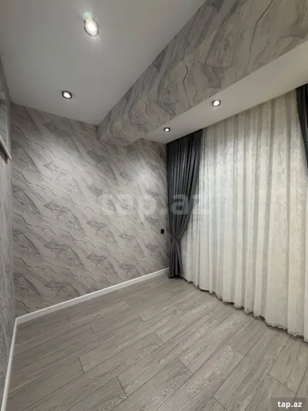 Satılır 2 otaqlı yeni tikili 38 m²