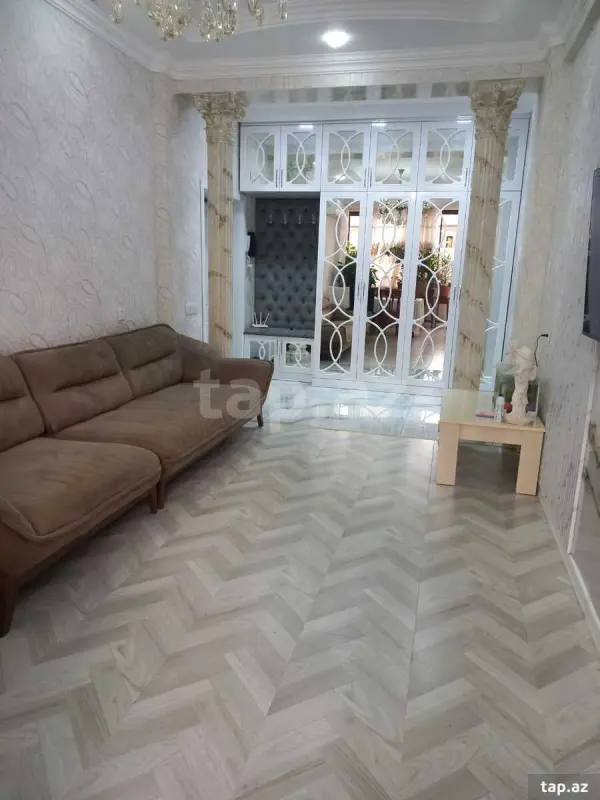 Satılır 3 otaqlı yeni tikili 90 m²