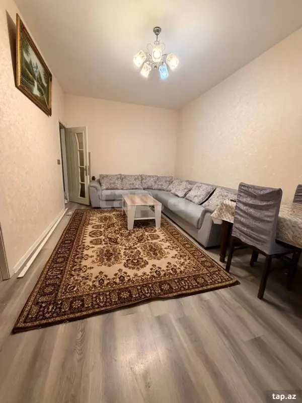 Kirayə verilir 2 otaqlı mənzil 45 m²