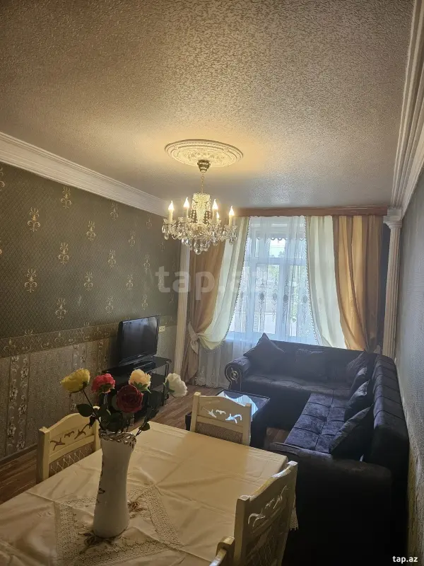 Kirayə verilir 2 otaqlı mənzil 56 m²