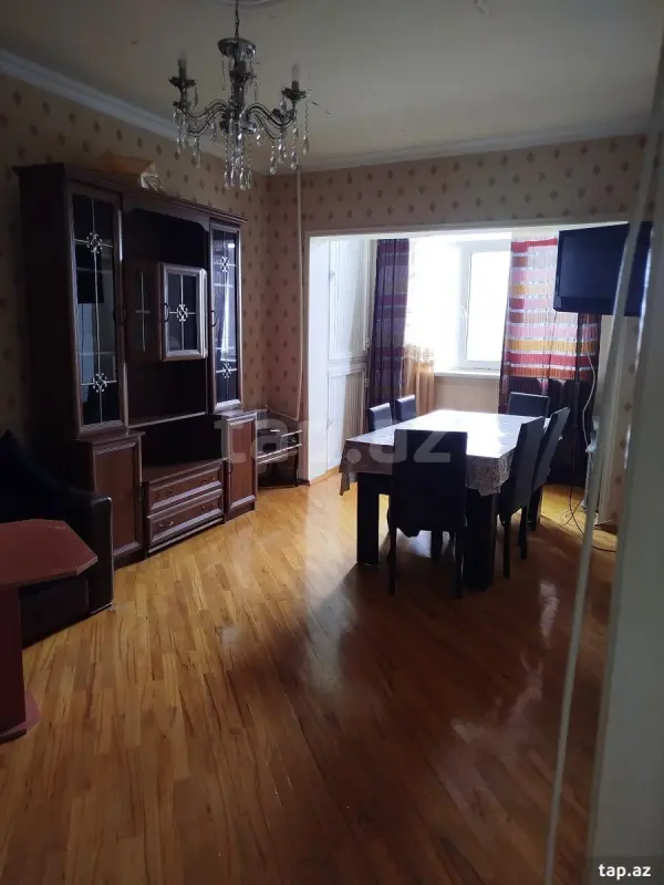 Satılır 2 otaqlı mənzil 67 m²