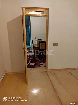 Kirayə verilir 1 otaqlı həyət evi 18 m² — Bakı, İnşaatçılar 1 otaq 18.00 m²