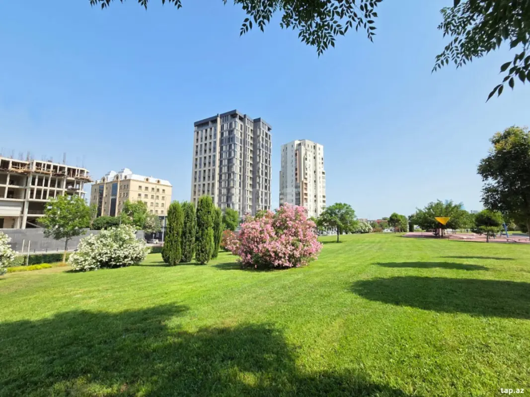 Satılır 1 otaqlı yeni tikili 71 m²