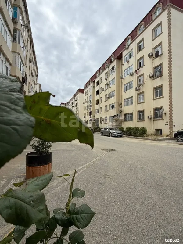 Satılır 1 otaqlı yeni tikili 42 m²