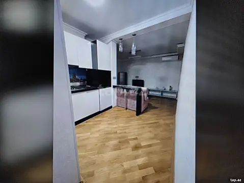 Kirayə verilir 3 otaqlı yeni tikili 70 m² — Bakı 3 otaq 70.00 m²