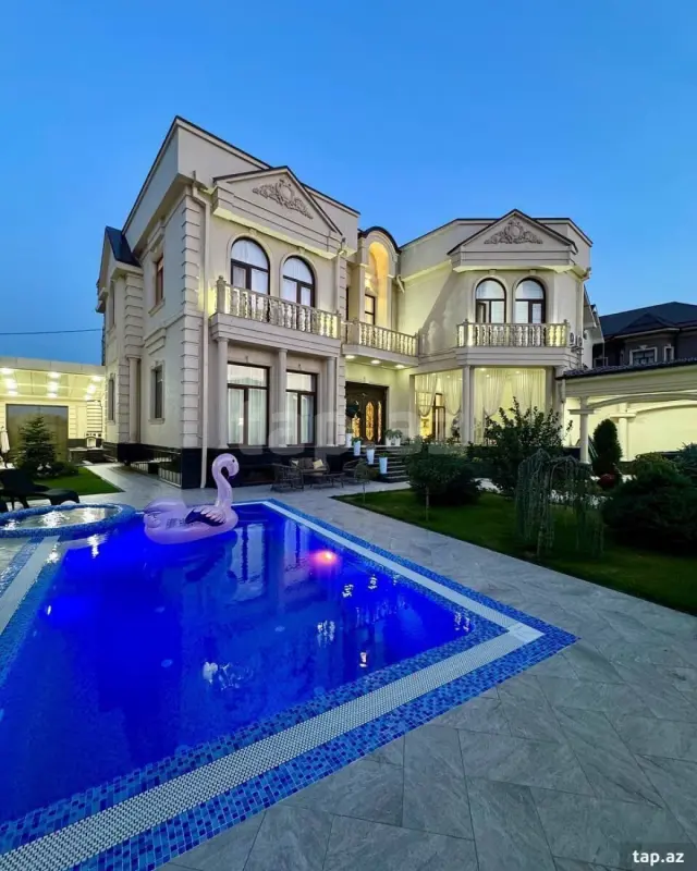 Kirayə verilir 7 otaqlı həyət evi 300 m²