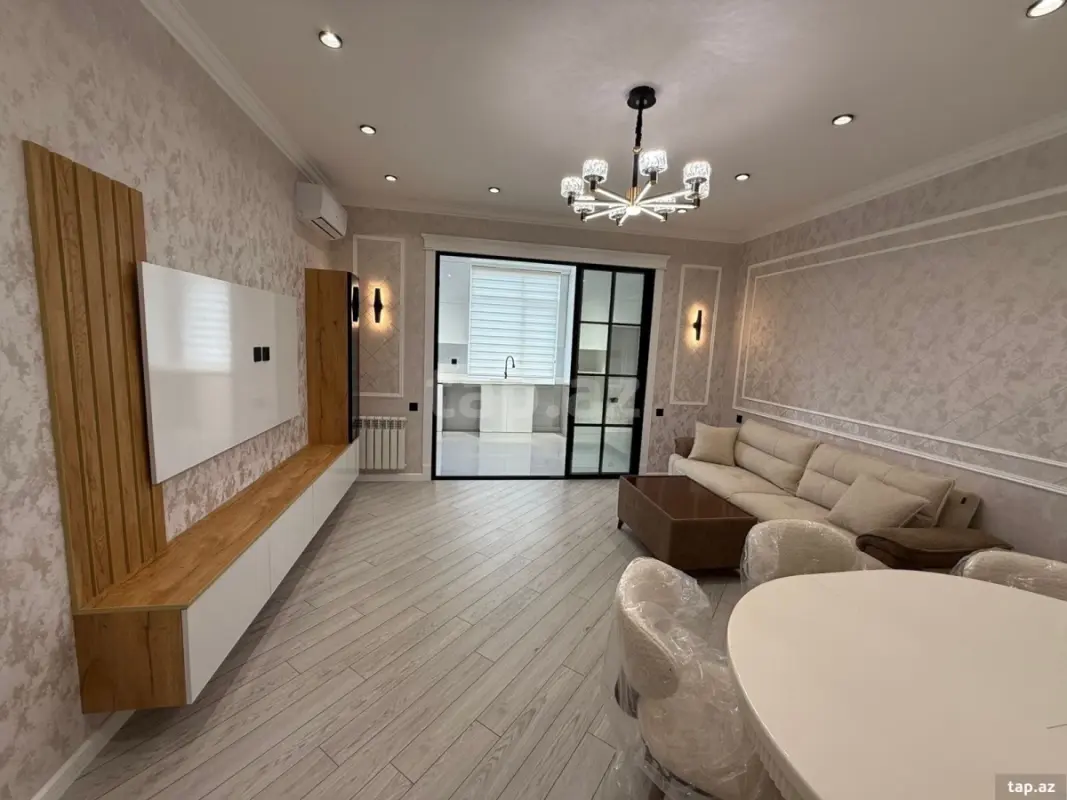 Satılır 3 otaqlı yeni tikili 90 m²