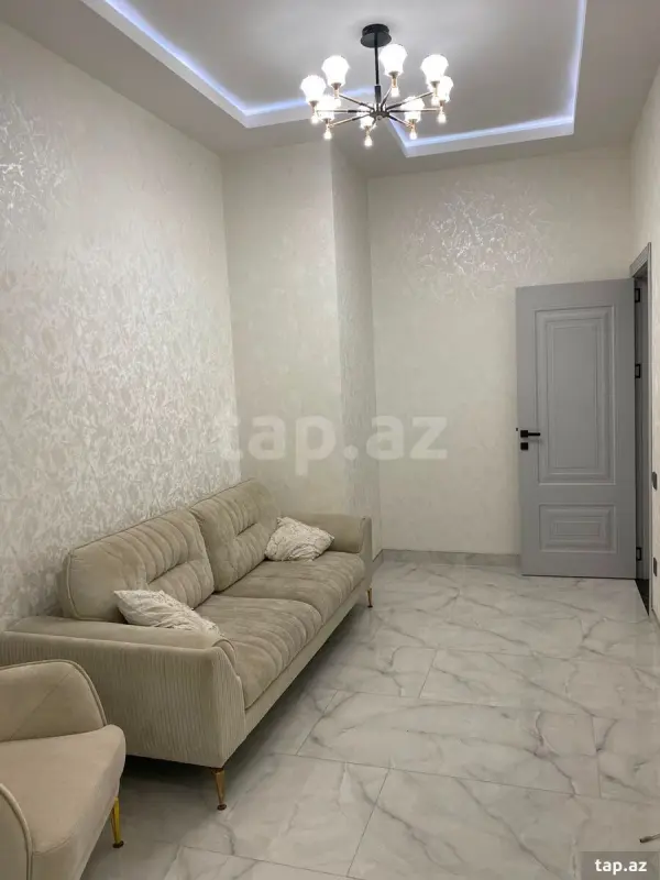 Kirayə verilir 3 otaqlı yeni tikili 84 m²