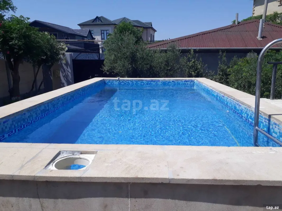 Kirayə verilir 4 otaqlı həyət evi 250 m²