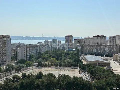 Satılır 5 otaqlı mənzil 110 m² — Bakı, Həzi Aslanov qəs. 5 otaq 110.00 m²