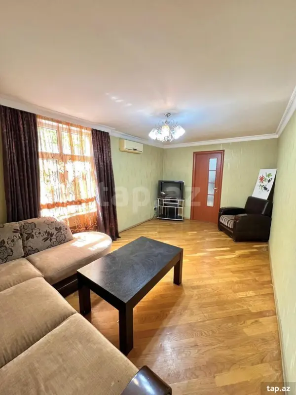 Kirayə verilir 2 otaqlı mənzil 50 m²