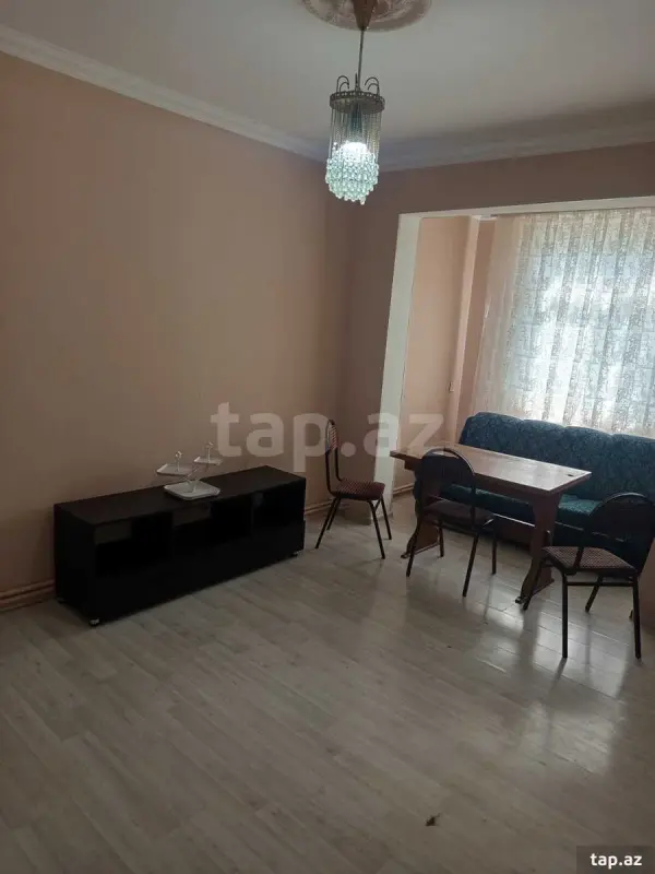 Kirayə verilir 2 otaqlı mənzil 55 m²
