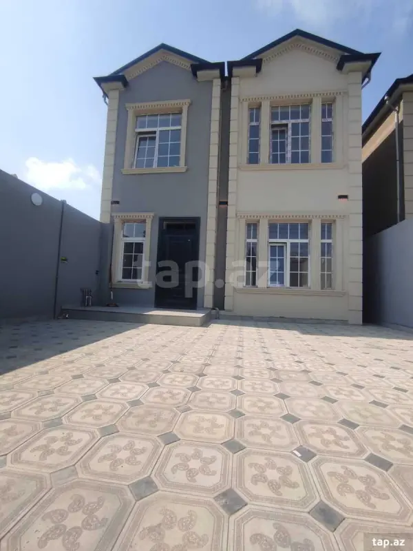 Satılır 5 otaqlı həyət evi 150 m²