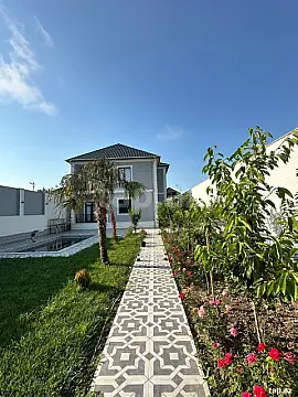 Satılır 4 otaqlı həyət evi 250 m² — Bakı, Novxanı 4 otaq 250.00 m²