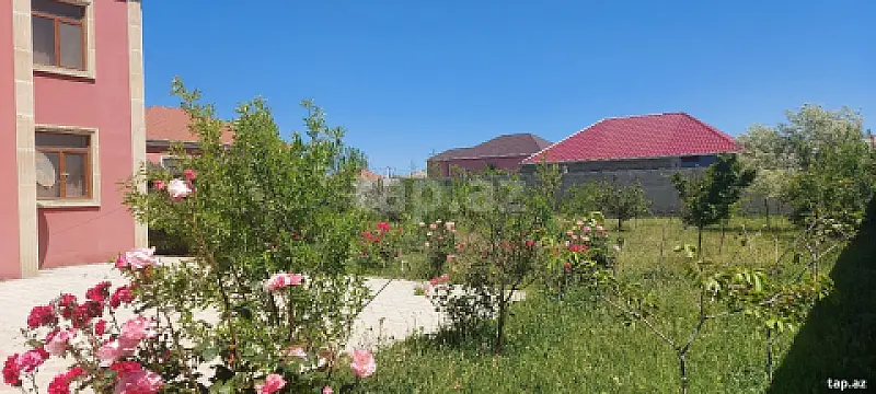 Kirayə verilir 5 otaqlı həyət evi 220 m² — Bakı 5 otaq 220.00 m²