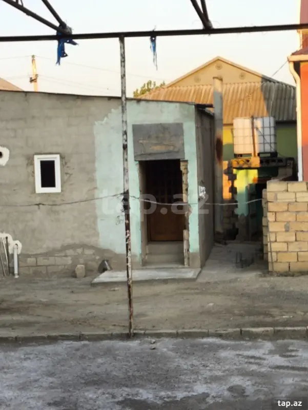 Kirayə verilir 2 otaqlı həyət evi 32 m²