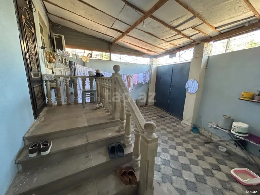 Satılır 3 otaqlı həyət evi 100 m²