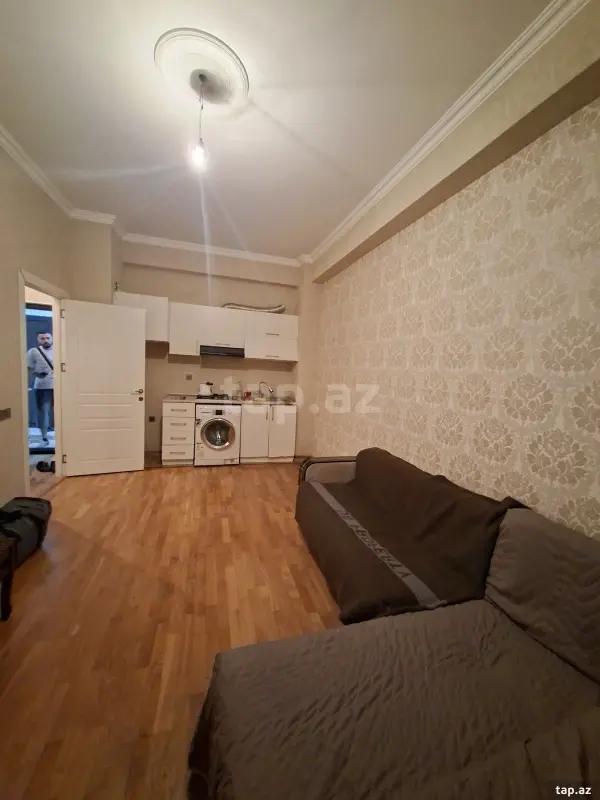 Kirayə verilir 2 otaqlı yeni tikili 45 m²