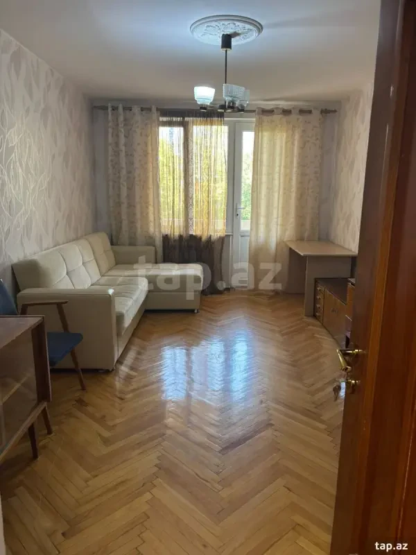 Satılır 3 otaqlı mənzil 63 m²