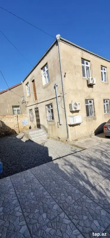Satılır 4 otaqlı həyət evi 90 m²