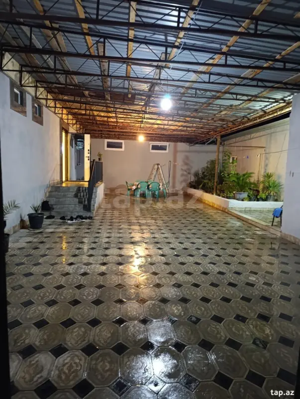 Satılır 4 otaqlı həyət evi 160 m²