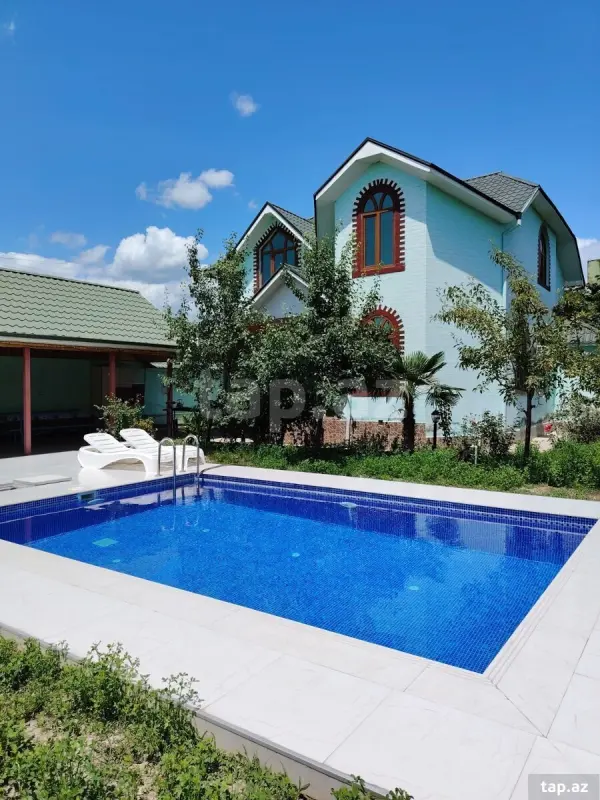 Kirayə verilir 3 otaqlı həyət evi 102 m²