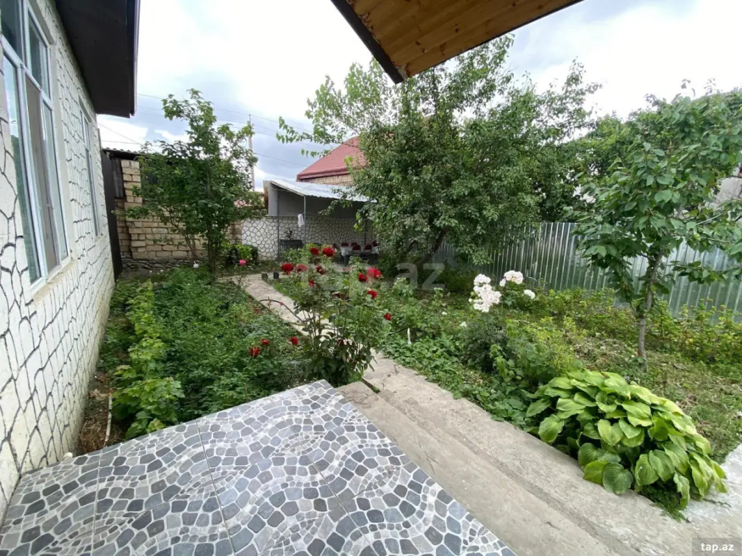 Kirayə verilir 4 otaqlı həyət evi 70 m²